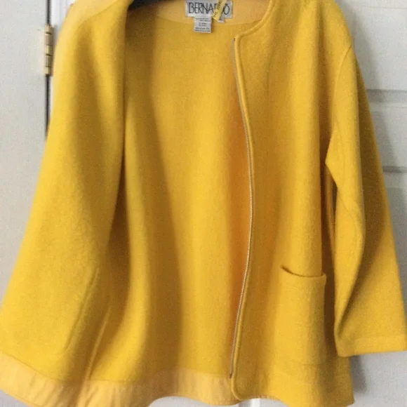 Unique Bernardo yellow 100% wool 3 season jacket LAST CALL - FINAL!!!!! - Picture 6 of 6